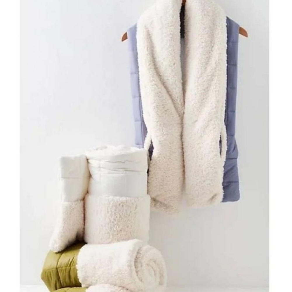 Free People Movement Downhill Puffer Scarf